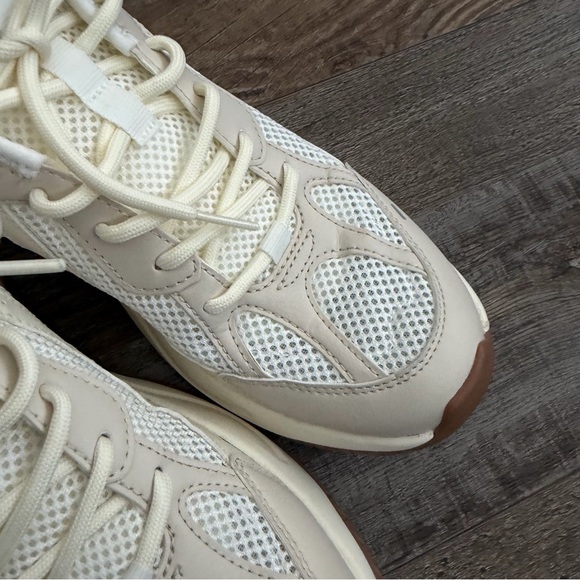 Women’s Cadence Sneakers – All In Motion™ Off-White 7.5 - Picture 6 of 12